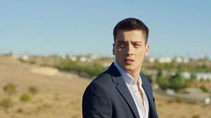 Genç oyuncu Atakan Özkaya baba acısı yaşıyor!