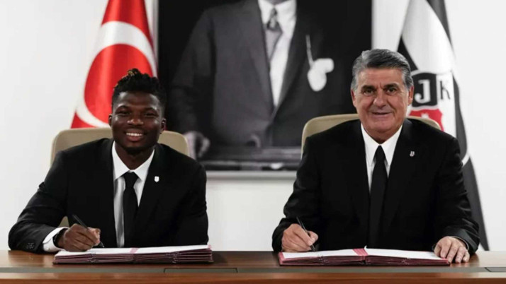 Beşiktaş El Bilal Toure’yi resmen açıkladı
