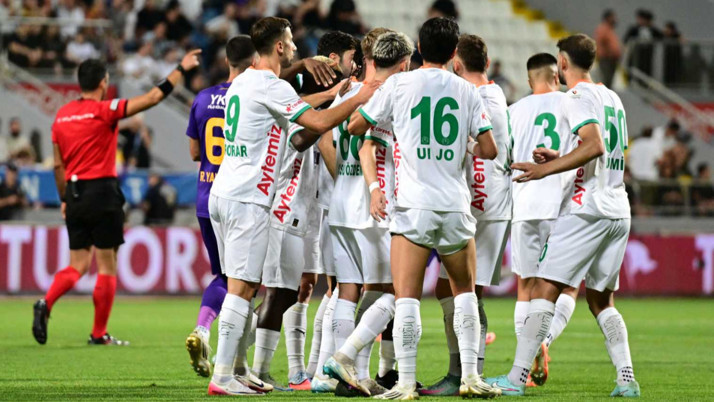 Eyüpspor, Alanyaspor’u 2-1 mağlup etti