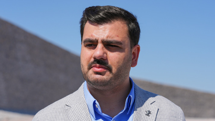 AK Partili Eyyüp Kadir İnan'dan Özgür Özel'e: Tükenmişliğin göstergesi