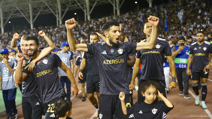 Aliyev, UEFA Şampiyonlar Ligi'nde lig aşamasına yükselen Karabağ'ı kutladı