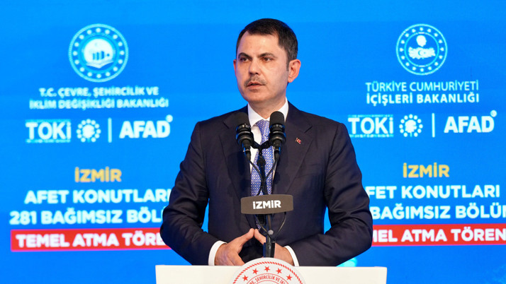 İzmir'de afet konutlarının temeli atıldı! Bakan Kurum: 281 konut en geç 1 yıl içinde teslim edilecek
