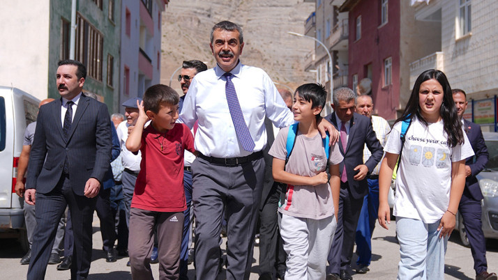 Milli Eğitim Bakanı Yusuf Tekin, memleketinde konuştu