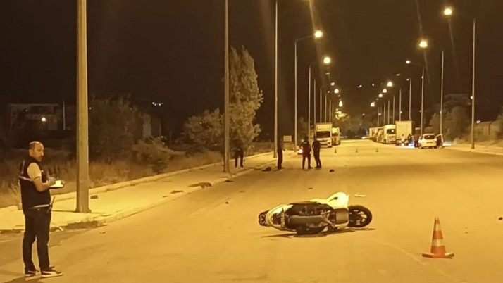 Isparta'da iki motosikletin çarpıştığı kazada 2 kişi öldü, 1 kişi yaralandı
