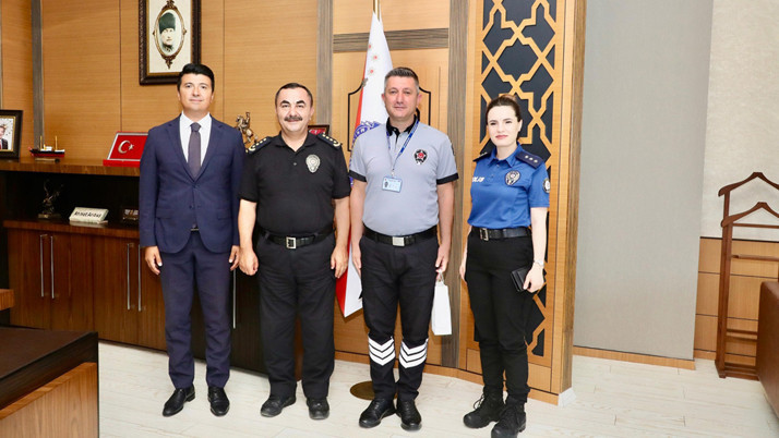 Samsun'da 780 bin liralık dolandırıcılığı önleyen güvenlik görevlisine ödül