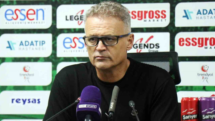 Sakaryaspor, İrfan Buz ile yollarını ayırdı