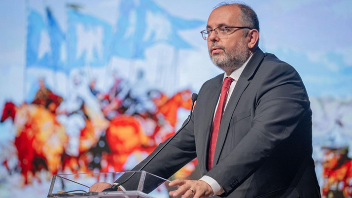 Prof. Dr. Erhan Afyoncu: Sivil iradenin emrinde olacaksınız