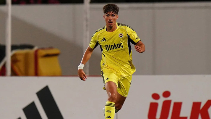 Fenerbahçe’nin genç yıldızı Yusuf Akçiçek, Al-Hilal yolunda