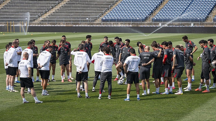 Futbolda milli mesai yarın başlayacak