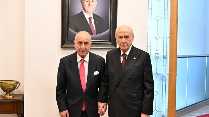 CHP eski Genel Başkanı Hikmet Çetin'den Devlet Bahçeli'ye ziyaret