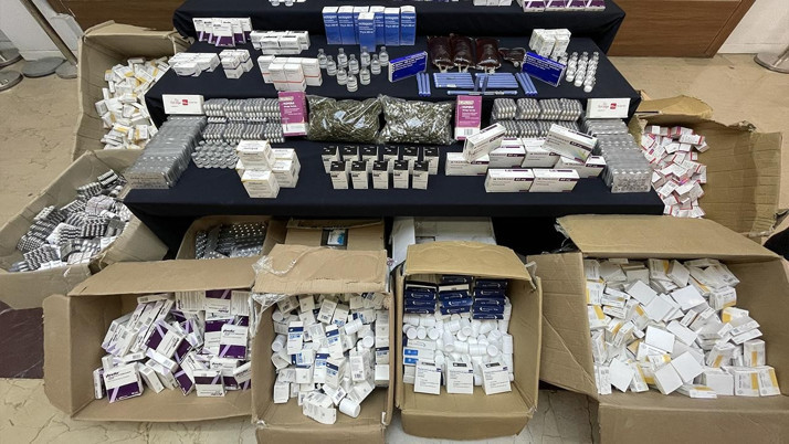 Sağlıklarını hiçe saydılar! 5 Milyon kutunun üzerinde sahte ilaç satıldı...