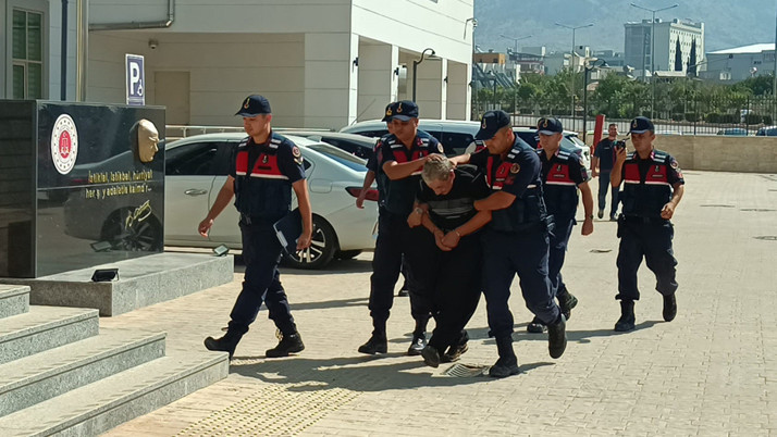 Adana'da mide bulandıran olay!