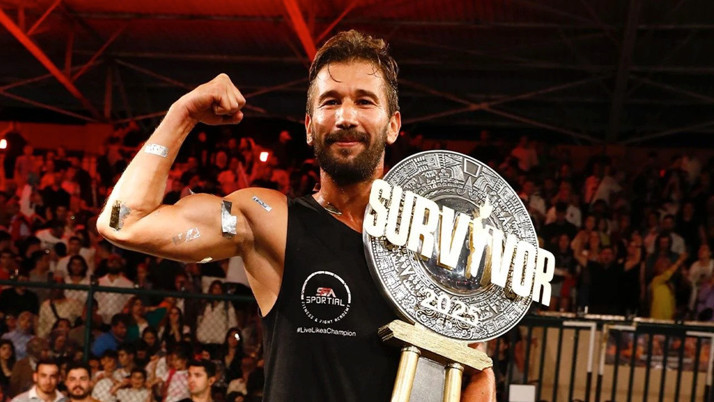 Survivor şampiyonu Adem Kılıççı kupayı asıl sahibine teslim etti, verdiği sözü tuttu!