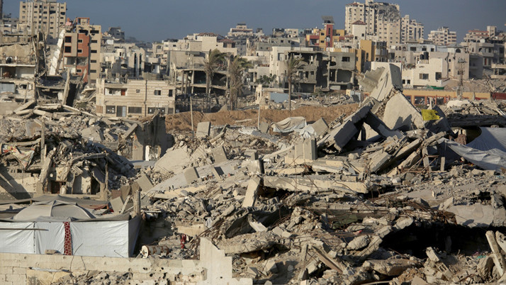 İsrail ordusu, Gazze'deki Zeytun Mahallesi'nde bir ilkokulu havaya uçurdu