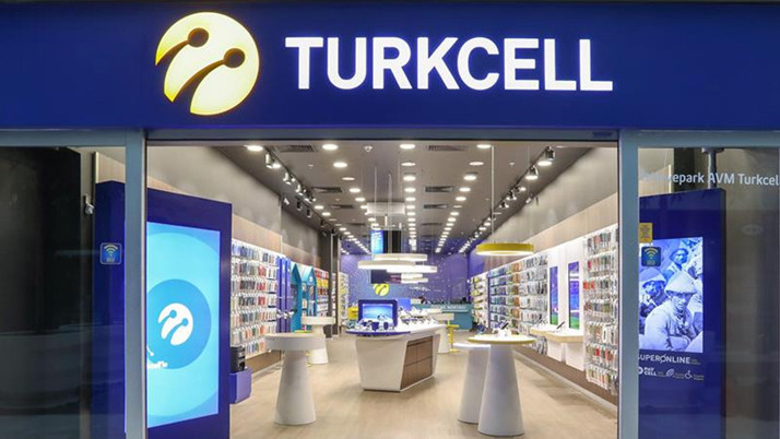 Turkcell mağazaları ve Pasaj'da okula dönüş kampanyaları başladı