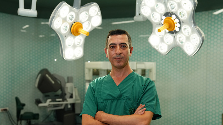 Böbrek tümörü belirtileri ve tedavisi: Robotik cerrahi hızlı iyileşme sağlıyor!