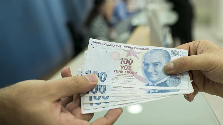 Bakan duyurdu! Aylıklar hesaplara yatırılmaya başlandı