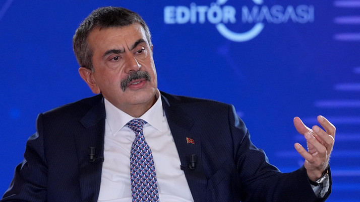 Milli Eğitim Bakanı Tekin'den okul kayıt parası açıklaması