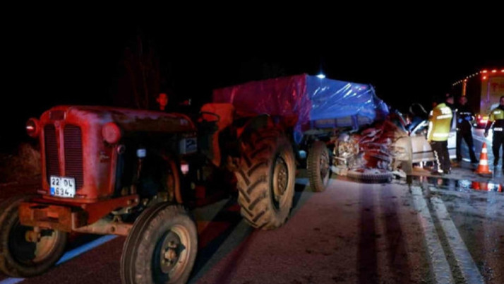 Antalya'da traktörle kamyonet çarpıştı! 1 kişi hayatını kaybetti...