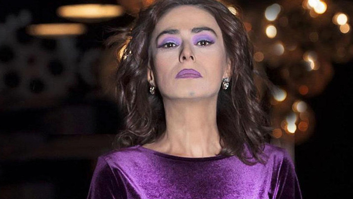 Hayranı, Yıldız Tilbe'nin makyajını beğenmeyince olanlar oldu!