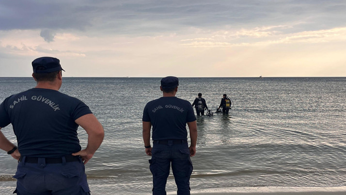 Denizde kaybolan kadını arama çalışmaları 5 gündür sürüyor