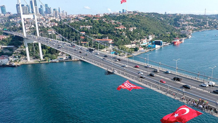 Köprü ve otoyolların özelleştirilmesi gündemde satış yöntemi tartışılıyor