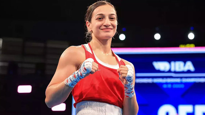 Buse Naz Çakıroğlu, Hindistanlı rakibini mağlup ederek yarı finale yükseldi