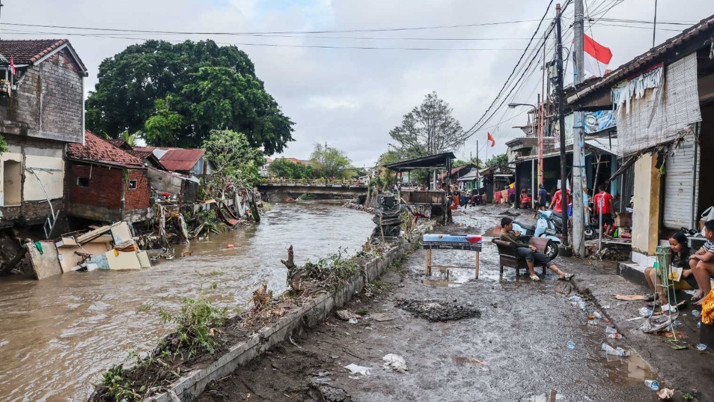 Endonezya’da sel ve heyelan felaketi: 20 ölü, 6 kayıp