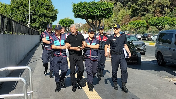 Havalimanında gözaltına alınmıştı! Eski belediye başkanı hakkında flaş karar