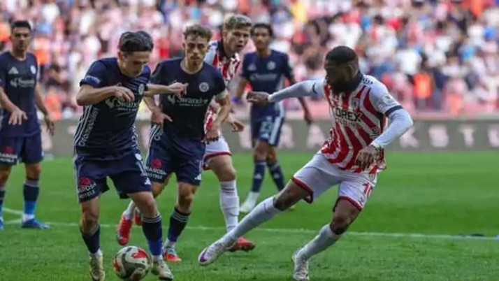 Antalyaspor, deplasmanda Samsunspor'u mağlup etti