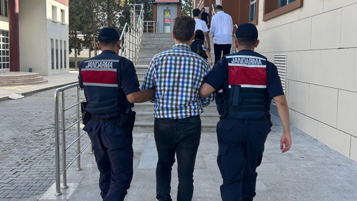 Yalova'da firari FETÖ hükümlüsü yakalandı