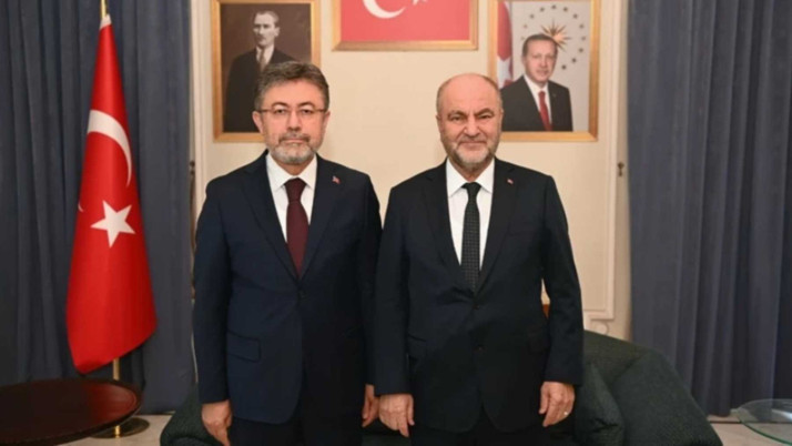 Bakan Yumaklı Şam Büyükelçiliği’ni ziyaret etti