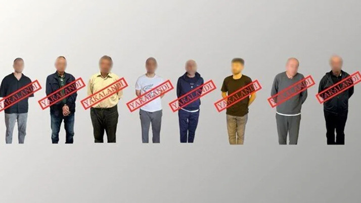 Bakan Ali Yerlikaya duyurdu! Kırmızı bültenle ve ulusal seviyede aranan 8 suçlu Türkiye'ye getirildi