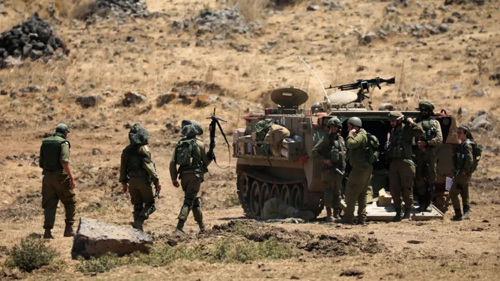 İsrail, Suriye'ye girdi! Askerler köylerde arama yaptı
