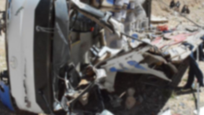 Minibüs ile tırı çarpıştı! Feci kazada 15 kişi öldü