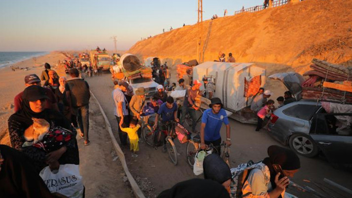 İsrail'in saldırıları nedeniyle Gazze'de iki günde 40 binden fazla kişi yerinden edildi