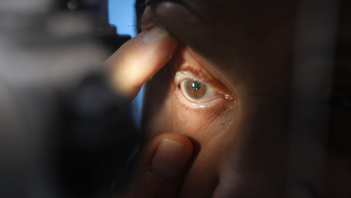 Sisler içinden aydınlığa kavuştu! Hayatı Medipol sayesinde silbaştan değişti