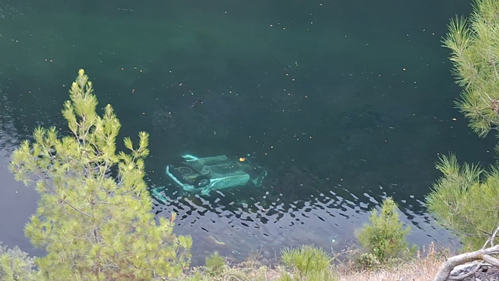 Nehre düşen otomobilde karısı ve çocuğu öldü! O doktor hakkında flaş karar