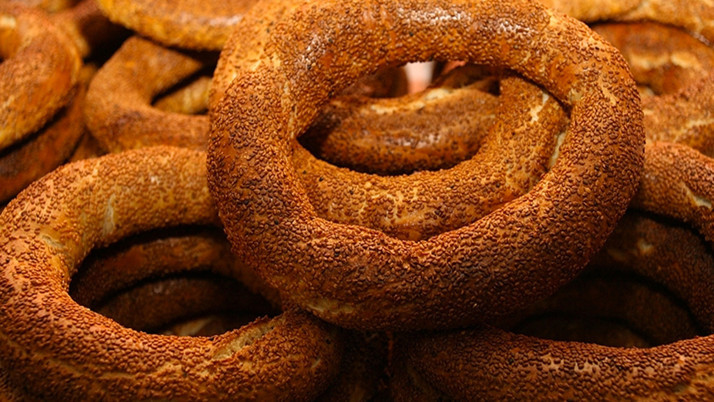 Simidin resmi fiyatı 15 lira ama tezgahta başka!