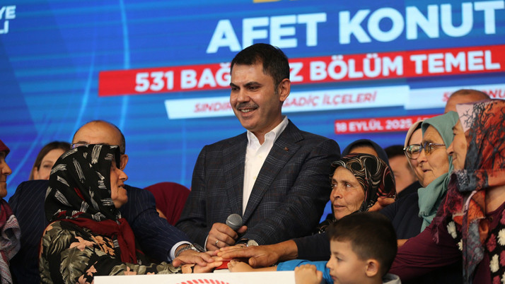 Bakan Murat Kurum'dan belediyelere ve vatandaşlara kentsel dönüşüm çağrısı