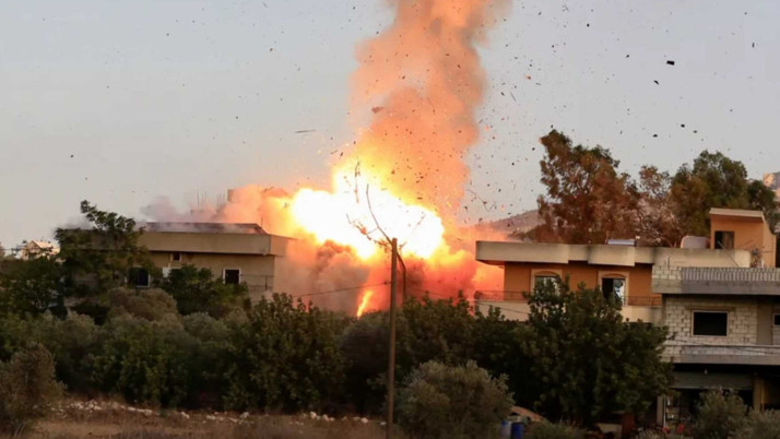 İsrail'den yine ateşkes ihlali! Lübnan'ı vurdular...