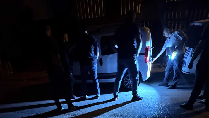 Adana'da araç park yeri kavgasında baba öldü kızı yaralandı