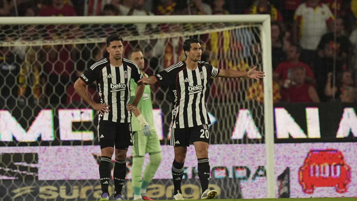 Beşiktaş İzmir'de kayıp!