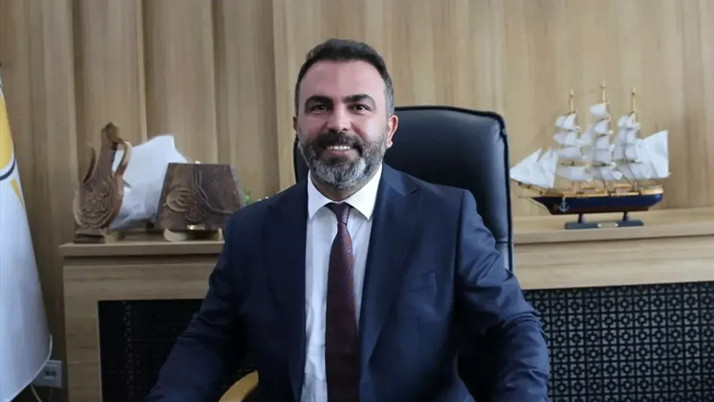 Kadir Köstekçi, AK Parti Bitlis İl Başkanı görevinden istifa etti