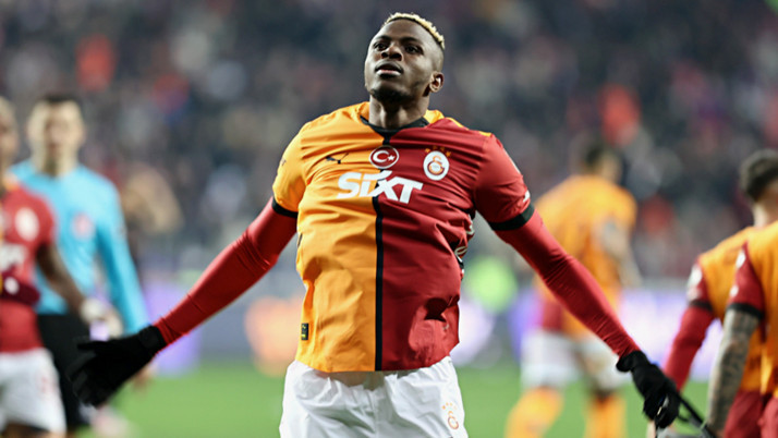 Victor Osimhen'in sahalara dönüş tarihi belli oldu! Taraftar onu bekliyor