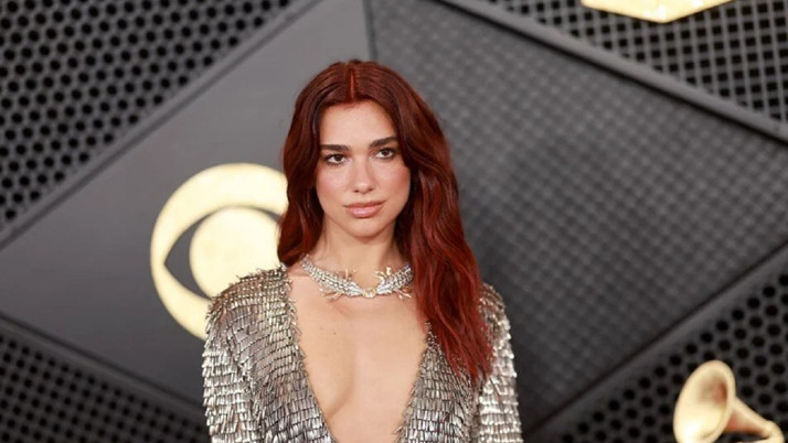 Dua Lipa tarafını seçti! İsrail destekçisi menajerine yol verdi...