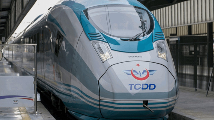 Bir dev adım daha atılıyor: Milli Hızlı Tren güneş enerjisiyle üretiliyor!