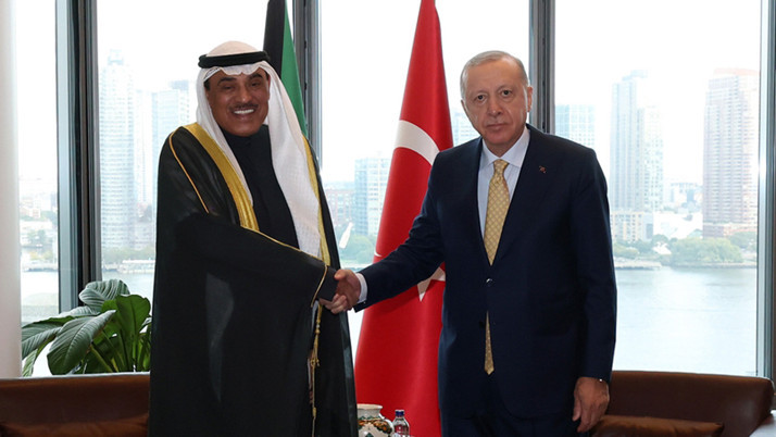 Cumhurbaşkanı Erdoğan'ın Kuveyt Veliaht Prensi Sabah'ı kabul etti