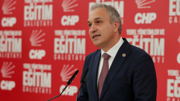 Suat Özçağdaş'tan KJ skandalına ilişkin sert sözler! "İfade özgürlüğüne doğrudan saldırıdır"