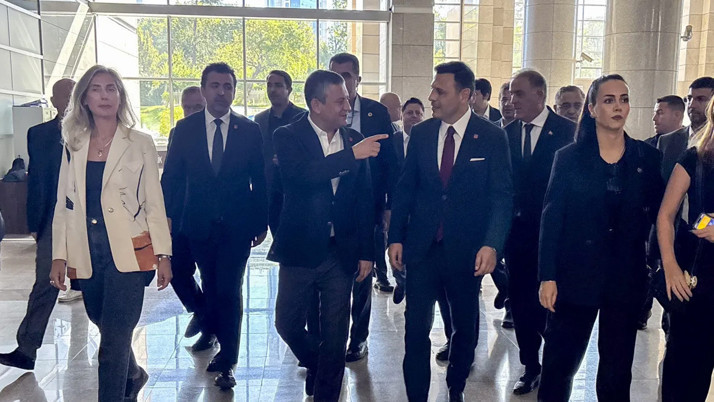 YSK onayına rağmen mahkemeden CHP İstanbul İl Kongresi için durdurma talebi